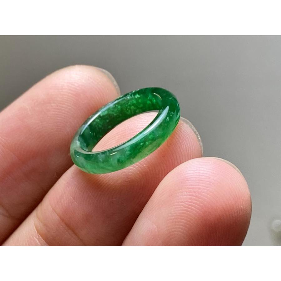 L13-178 極品 ピンキーリング 高氷種 濃陽緑 1.5号 天然グアテマラ産 A