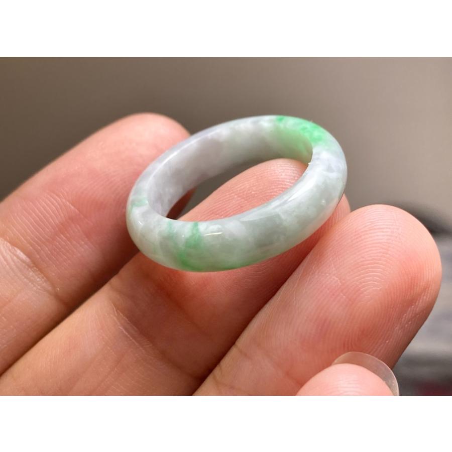 L13-196 美品 白底陽緑 16.5号 ミャンマー産天然 A貨 本翡翠 くりぬき