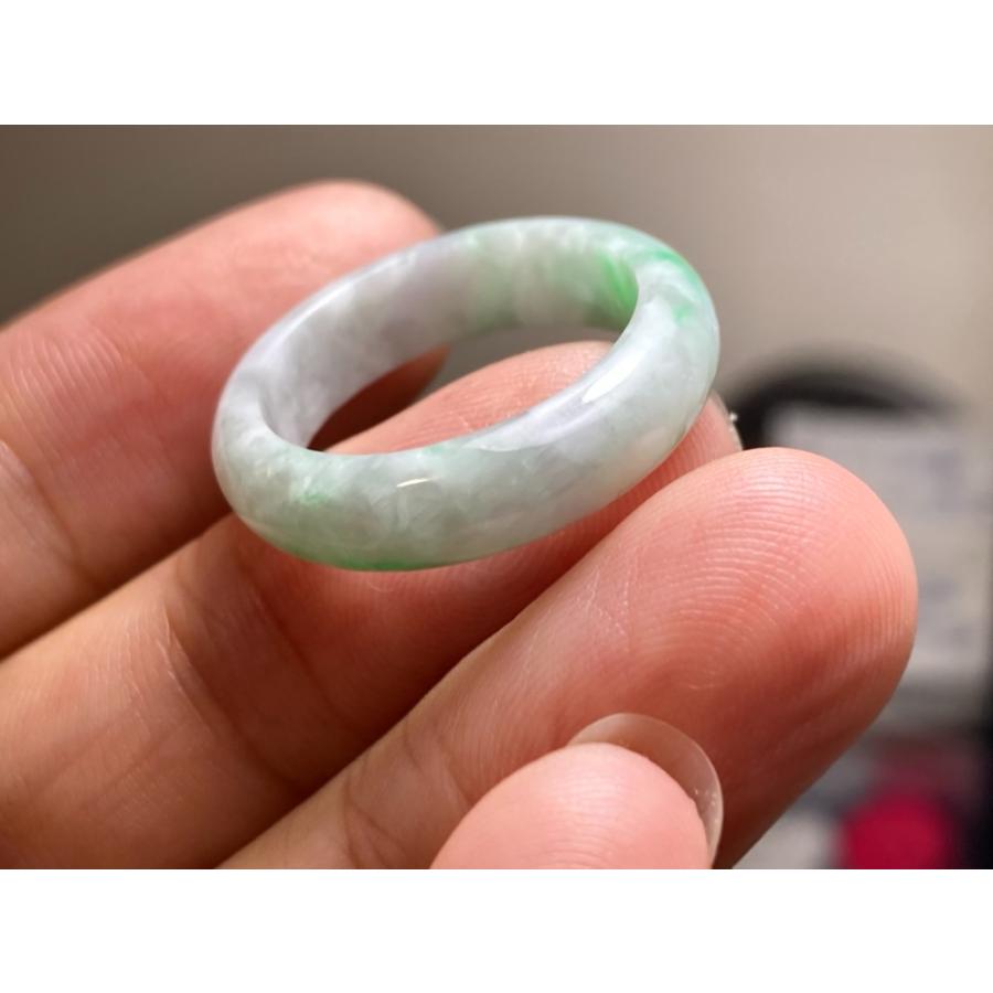 L13-196 美品 白底陽緑 16.5号 ミャンマー産天然 A貨 本翡翠 くりぬき