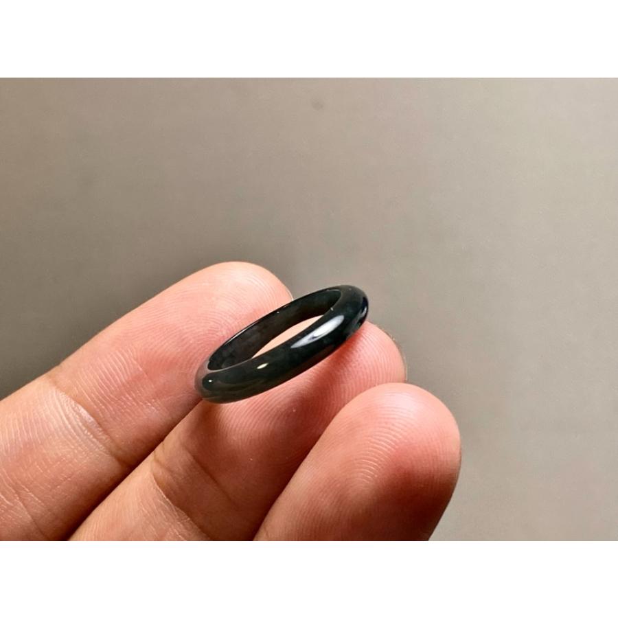 天然本翡翠 A貨 氷種 陽緑　半山半水　くり抜きリング　15.5号 L18-10 ピンキーリング 黒翡翠 氷糯種 7.5号 グアテマラ産 A貨 本翡翠