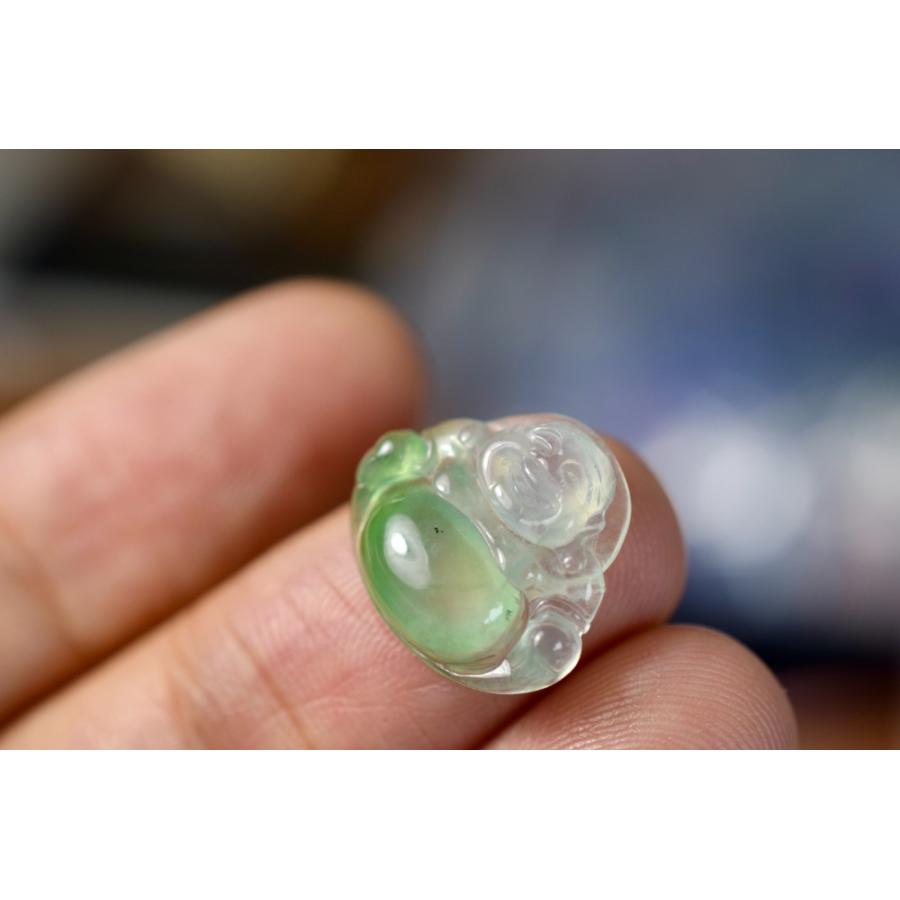 HSYR14 極上品 ミャンマー産 天然 A貨 高氷種 本翡翠 みろくぼさつ 