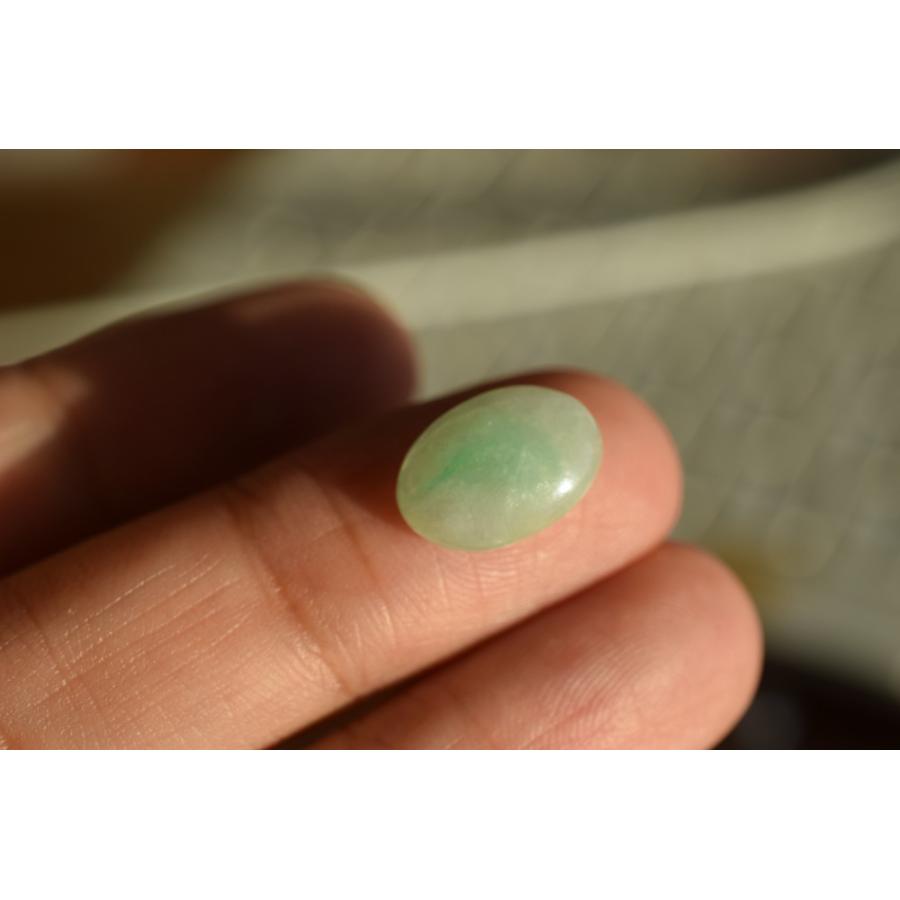 Mika-Jewelry-HSYR45 特売 ミャンマー産 天然 A貨 薄緑 本翡翠