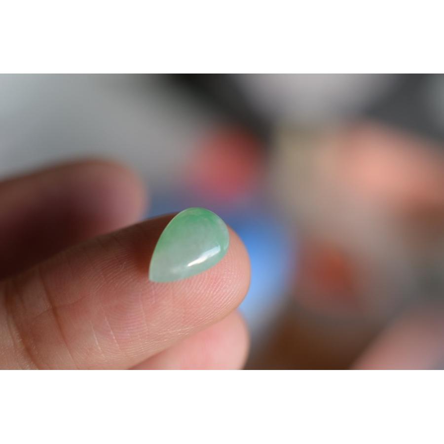 ミャンマー天然 A貨翡翠 ルース ジェダイト Mika-Jewelry-HSYR48 特売 ミャンマー産 天然 A貨 薄緑 本翡翠 ルース