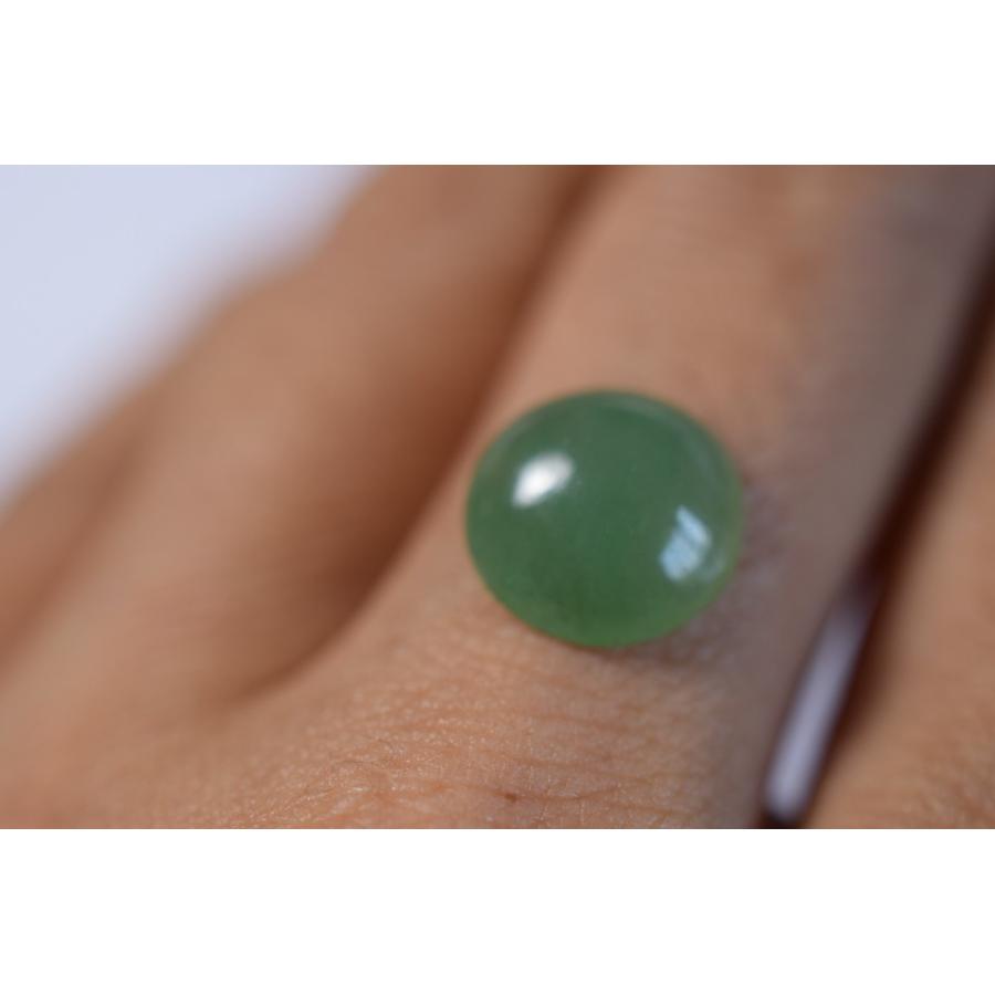 R23-44 ミャンマー産 天然 A貨 本翡翠 ルース 硬玉 ジェダイト : Mika