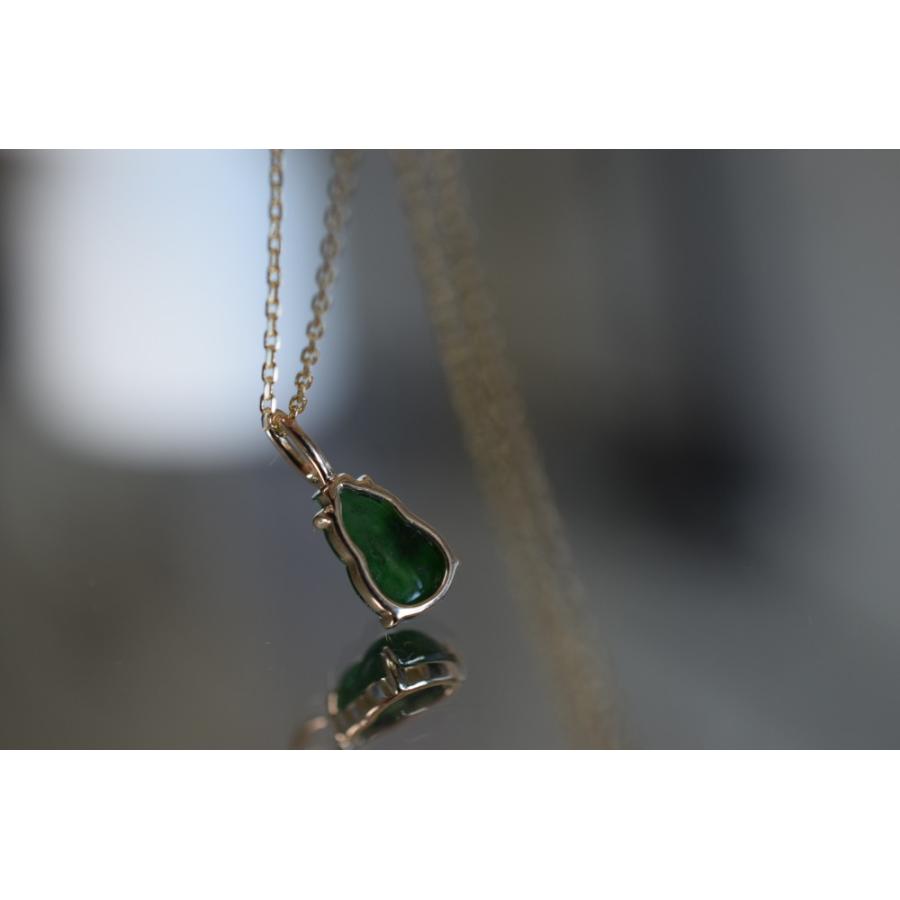 K9-11 ミニ 氷種 瓢箪 天然 本翡翠 9金 ミャンマー産 チャーム