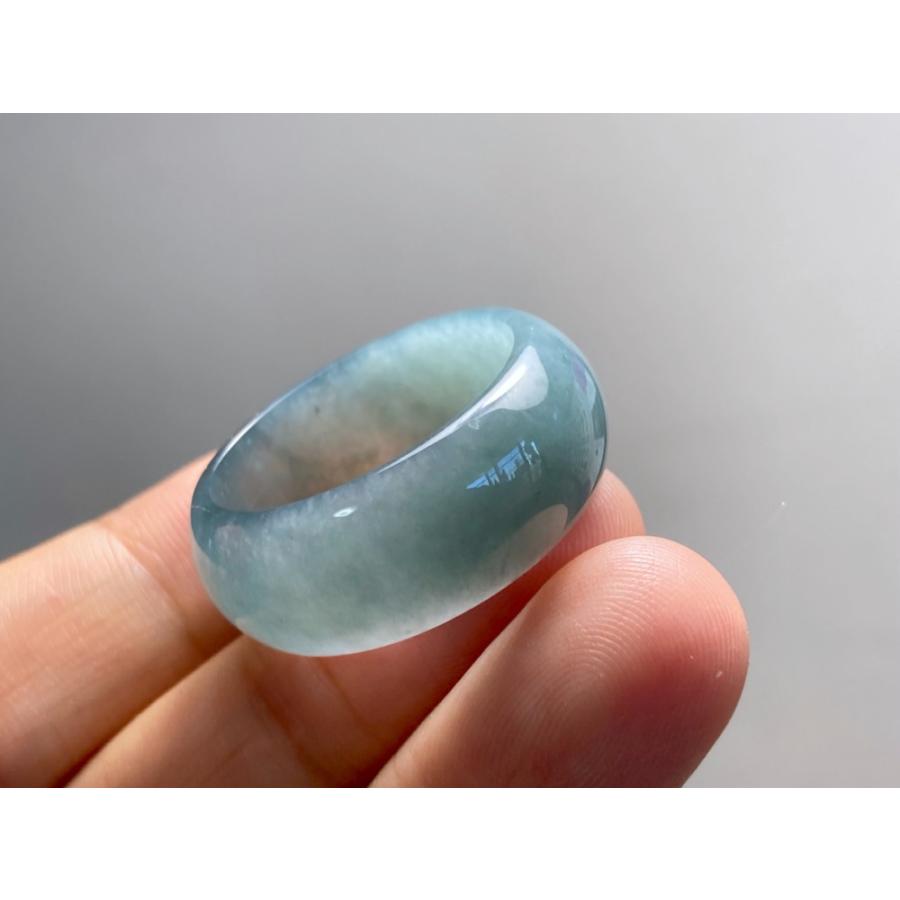 [R290-005］ 翡翠　くりぬきリング　天然石　グアテマラ産　指輪　15号 R290-005］ 翡翠 くりぬきリング 天然石 グアテマラ産 指輪 15号