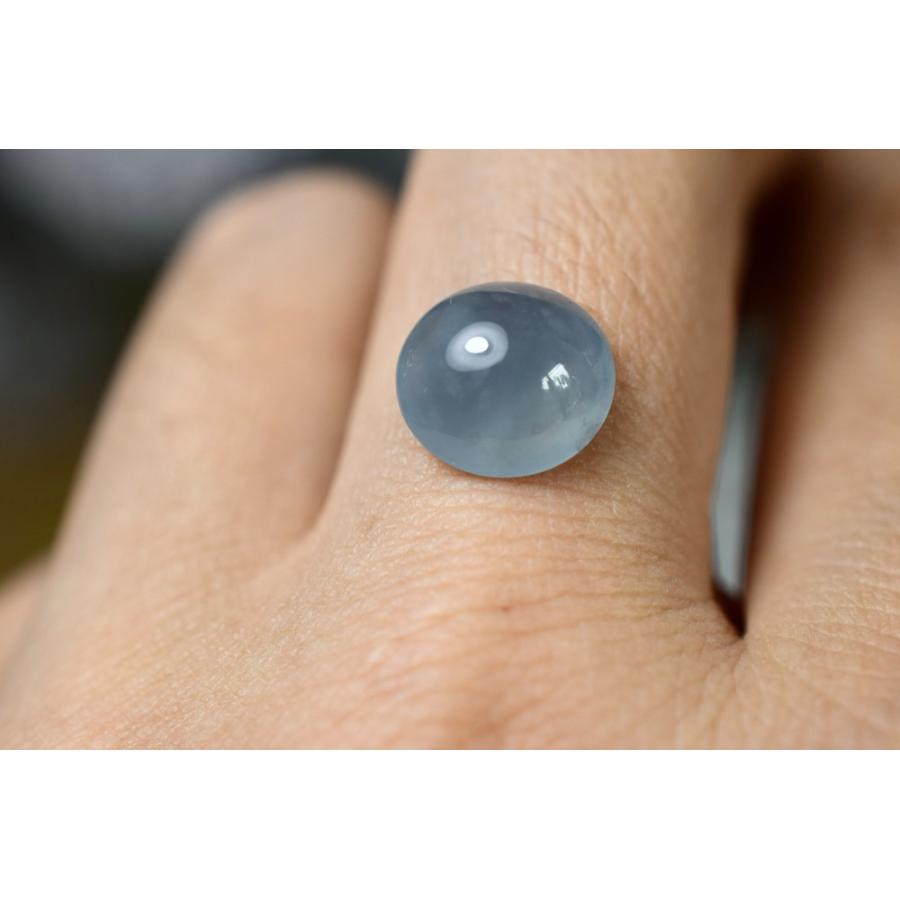 RS4-82 上品 宝石質 楕円 氷水色飃雪花 天然グアテマラ産 A貨 本翡翠  