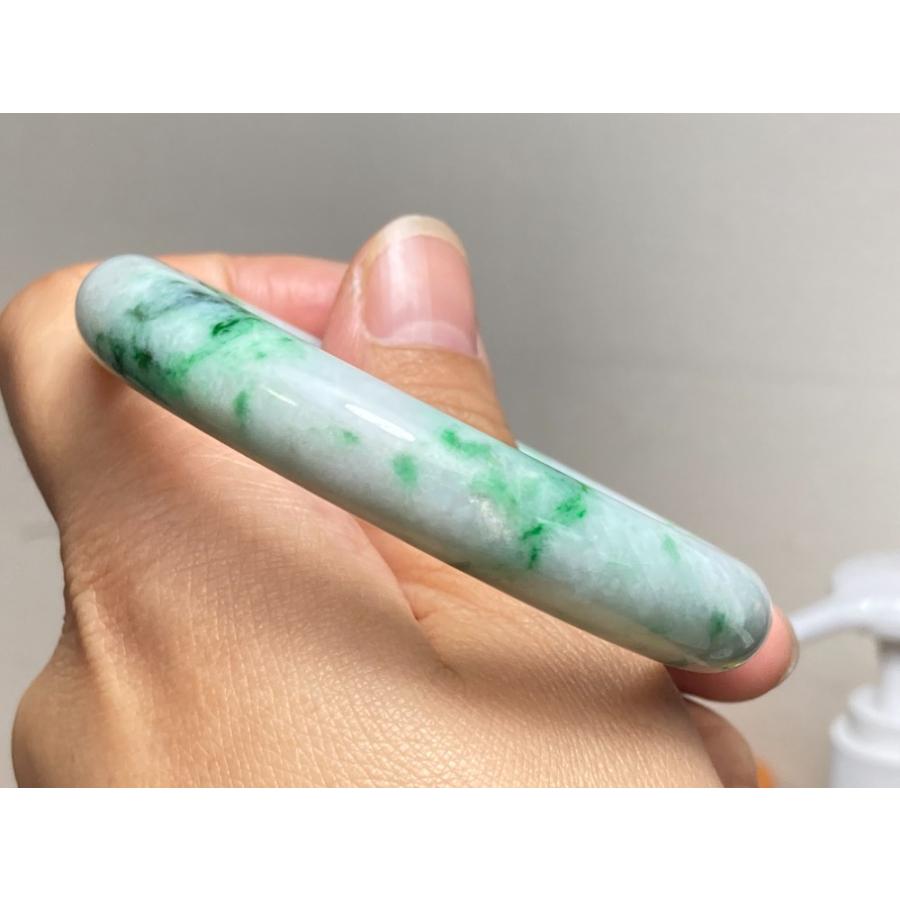BG5-4 美品 花緑 56.0MM 真ん丸 ミャンマー産 天然本翡翠 バングル