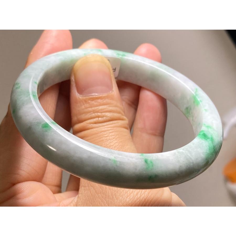BG5-16 美品 花緑 56.0MM 真ん丸 ミャンマー産 天然本翡翠 バングル