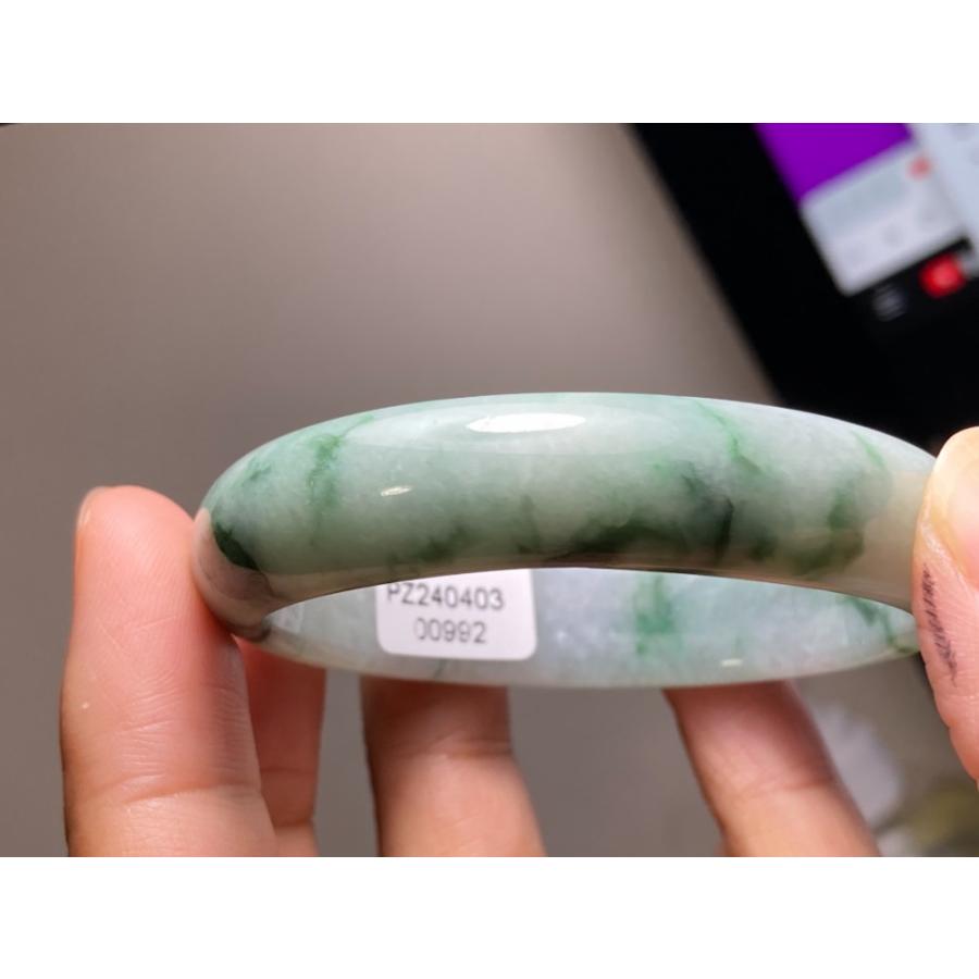 BG5-17 美品 花緑 50.0MM 楕円 貴妃 ミャンマー産 天然本翡翠 バングル 