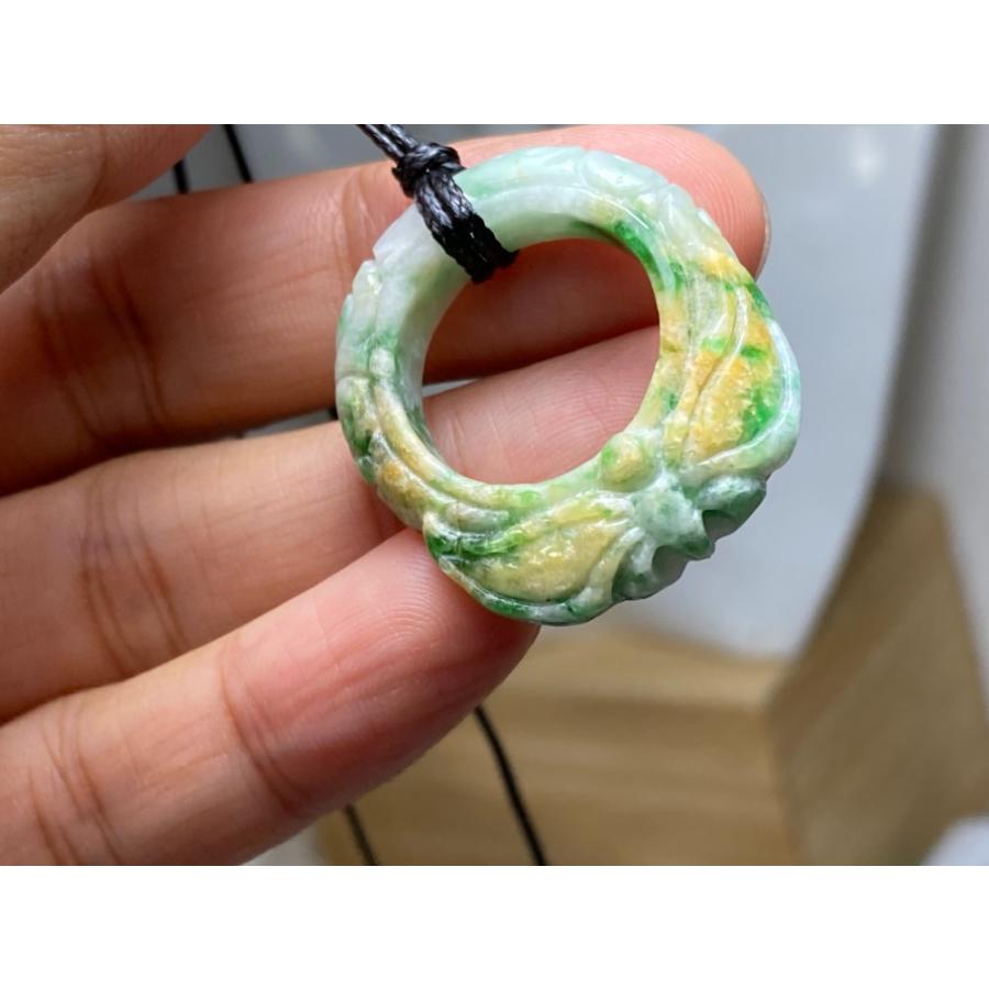 RS6-119 美品 手彫り 三彩 黄緑 蝶々 平安守り ミャンマー産天然 A貨 