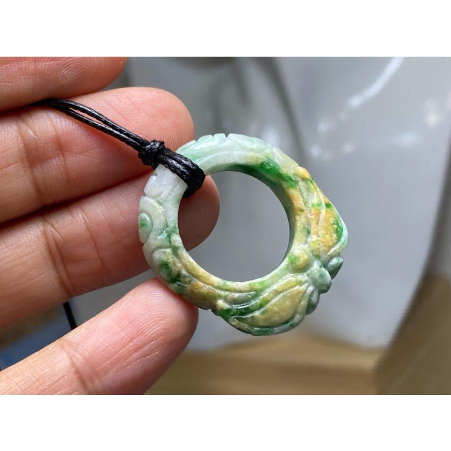 RS6-119 美品 手彫り 三彩 黄緑 蝶々 平安守り ミャンマー産天然 A貨 
