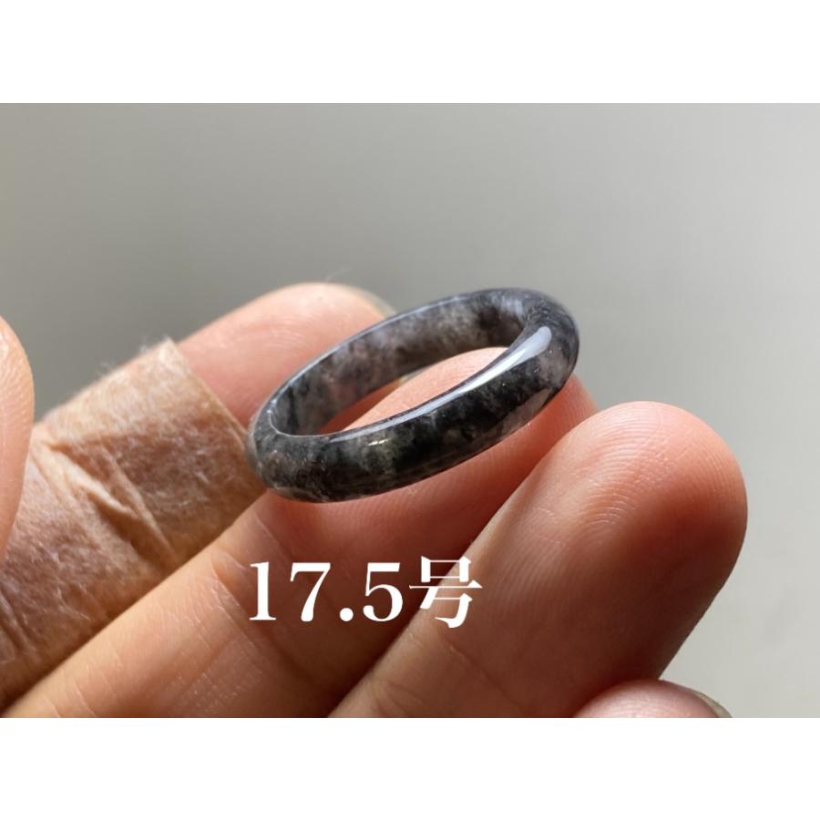 L6-193 美品 黒翡翠 17.5号 ミャンマー産天然 A貨 本翡翠 くりぬき 