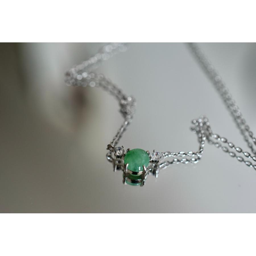 ミャンマー産本翡翠　瑞々しい爽やかな翡翠ネックレス　鑑定書付き NK55 薄緑 ミャンマー産 天然 本翡翠 ネックレス 金属アレルギー