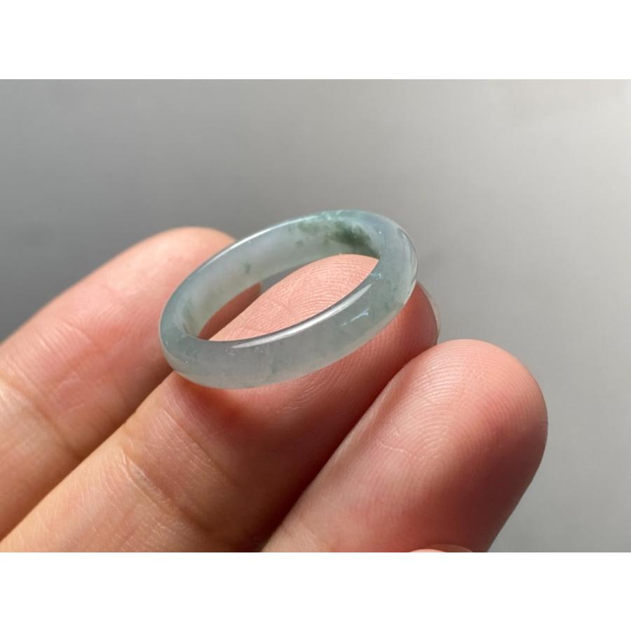 L7-100 美品 氷藍緑 16.5号 天然グアテマラ産 A貨 本翡翠 くりぬき