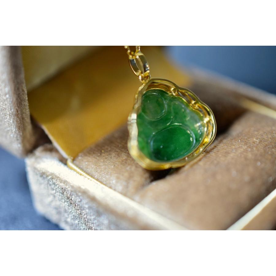 847 現品 限定特売 k18金ゴールド 天然 陽緑 本翡翠 ネックレス 847 現品 限定特売 k18金ゴールド 天然 陽緑 本翡翠 ネックレス
