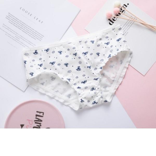 キッズショーツ 下着 苺のプリント パンツ パンティー L-XL
