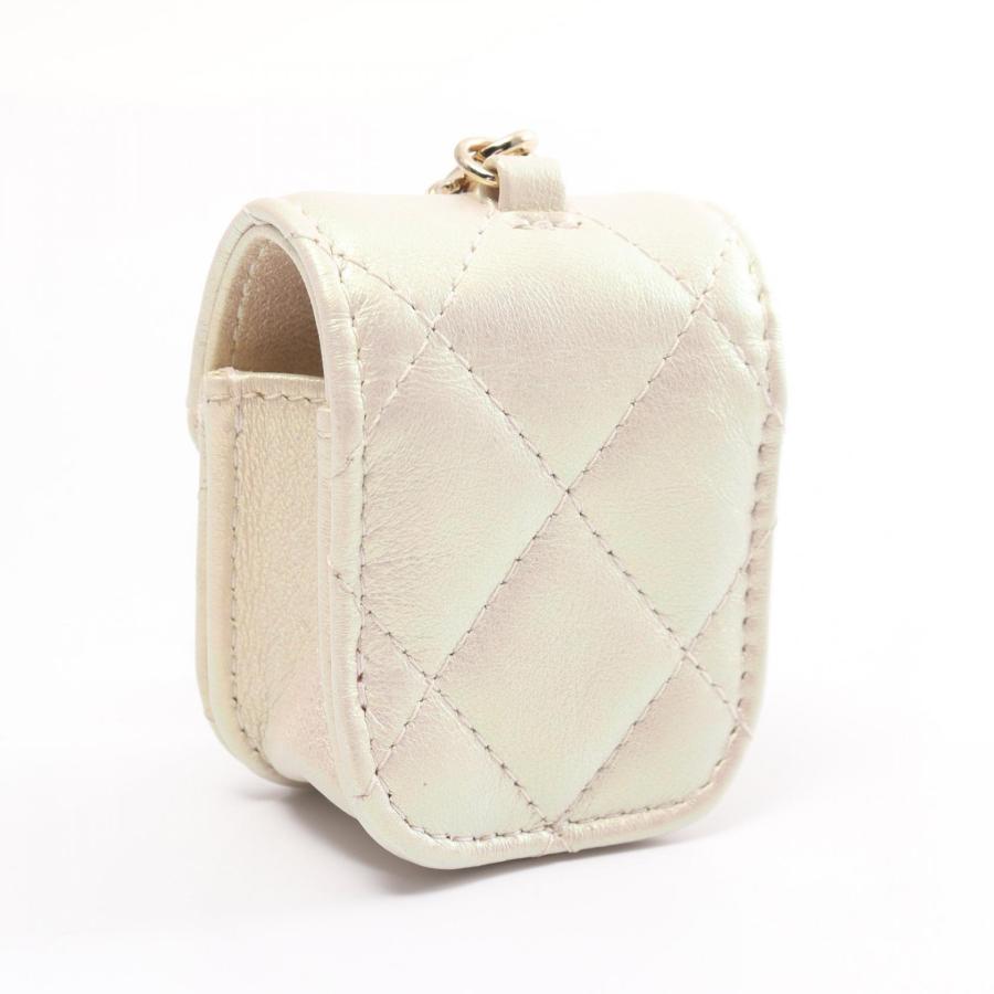 CHANEL（シャネル） マトラッセ Airpods ケース ブランドオフ その他