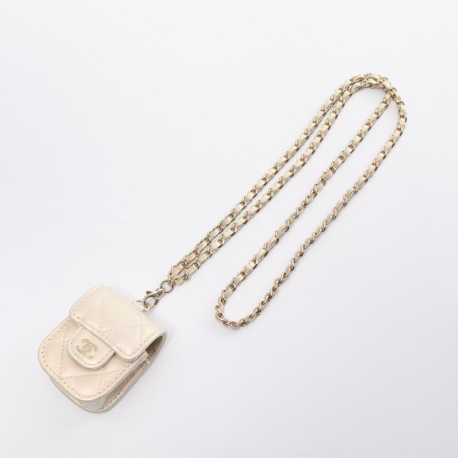 CHANEL（シャネル） マトラッセ Airpods ケース ブランドオフ その他