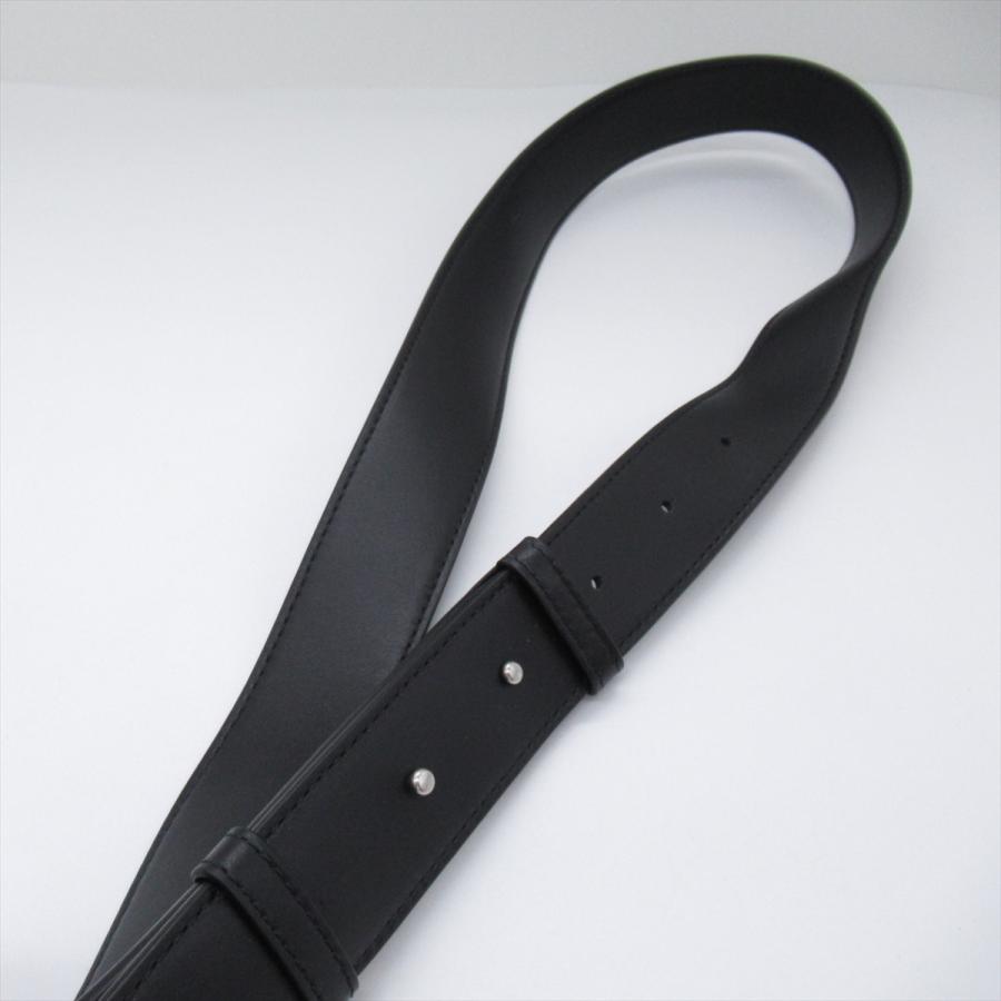 ボッテガヴェネタ テック ラバー クラッチバッグ ショルダーバッグ