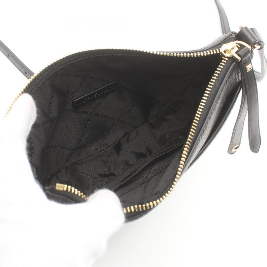 MICHAEL KORS（マイケルコース） ドーバー スモール ハーフムーン
