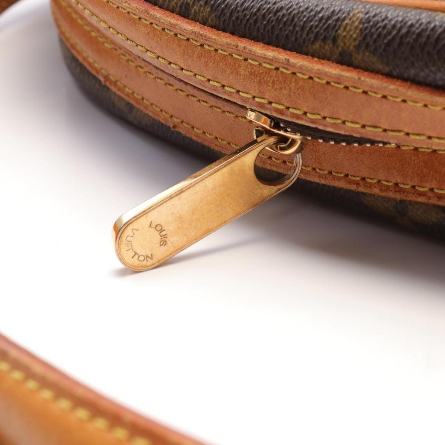 LOUIS VUITTON（ルイ・ヴィトン） クララ ブランドオフ ショルダー
