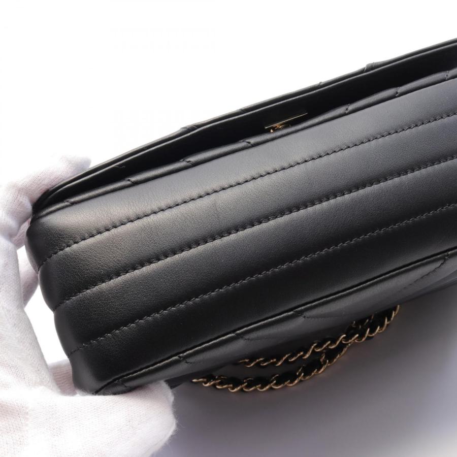 CHANEL（シャネル） シェブロン Vステッチ フルフラップ ブランドオフ