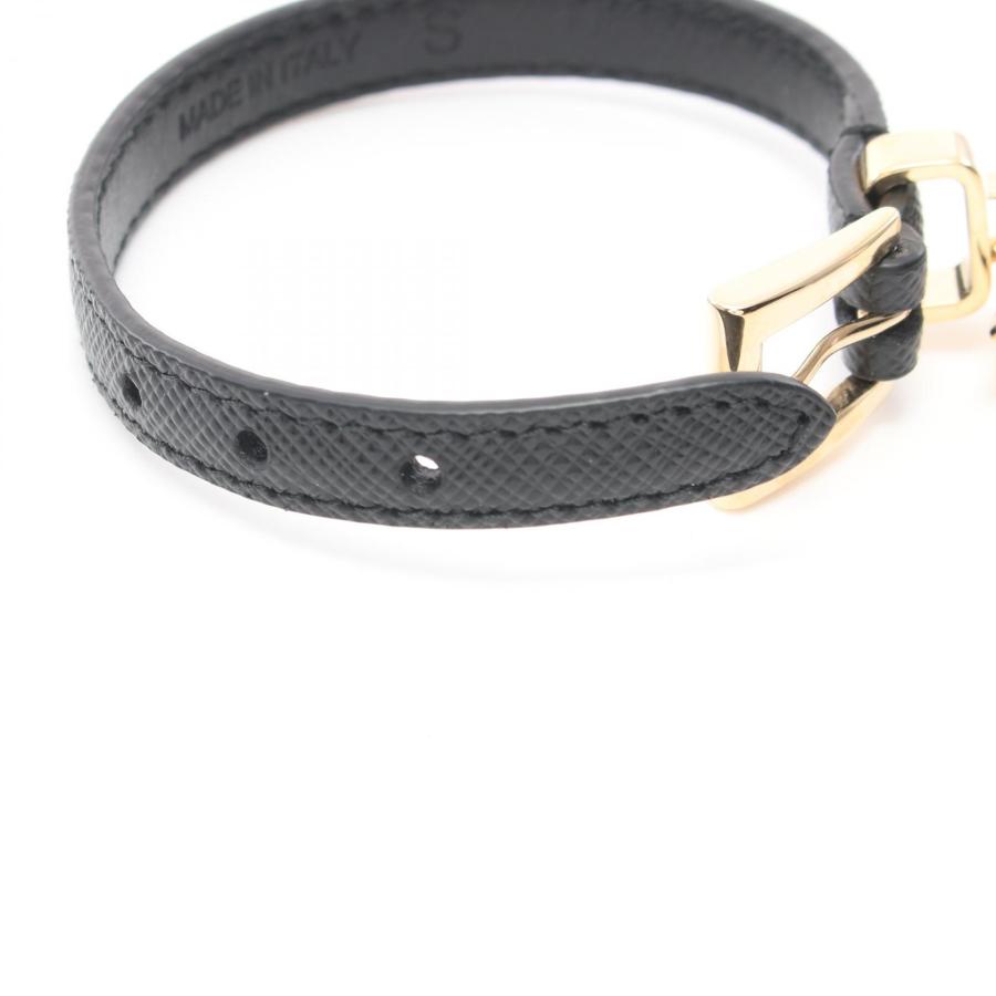 PRADA（プラダ） トライアングルロゴ ブランドオフ PRADA GP（ゴールド