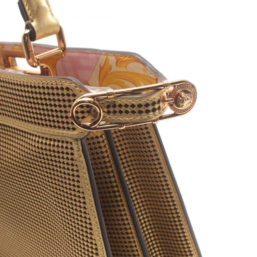 FENDI（フェンディ） FENDACE フェンダーチェ ピーカブー アイシーユー 