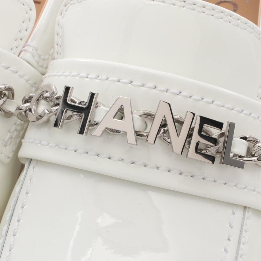 CHANEL シャネル ロゴ ブランドオフ パテントレザー ローファー CHANEL シャネル ロゴ ブランドオフ パテントレザー ローファー