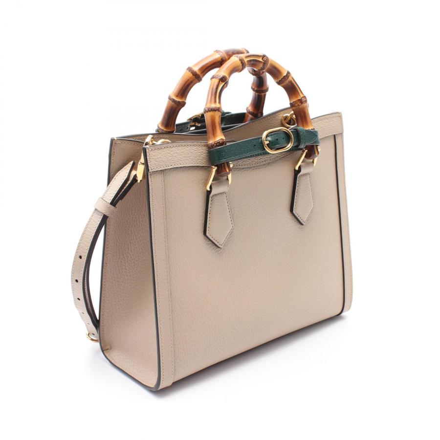 GUCCI グッチ ダイアナ スモール ブランドオフ レザー GUCCI グッチ ダイアナ スモール ブランドオフ レザー