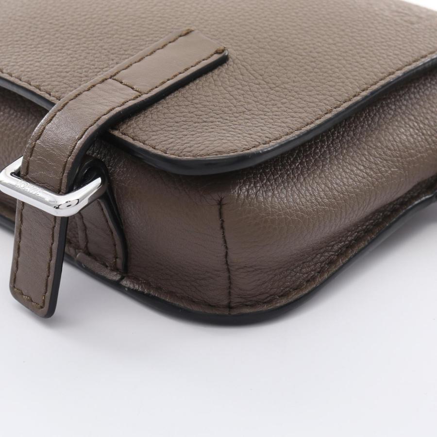 LOEWE（ロエベ） ミリタリー バムバッグ アナグラム ブランドオフ