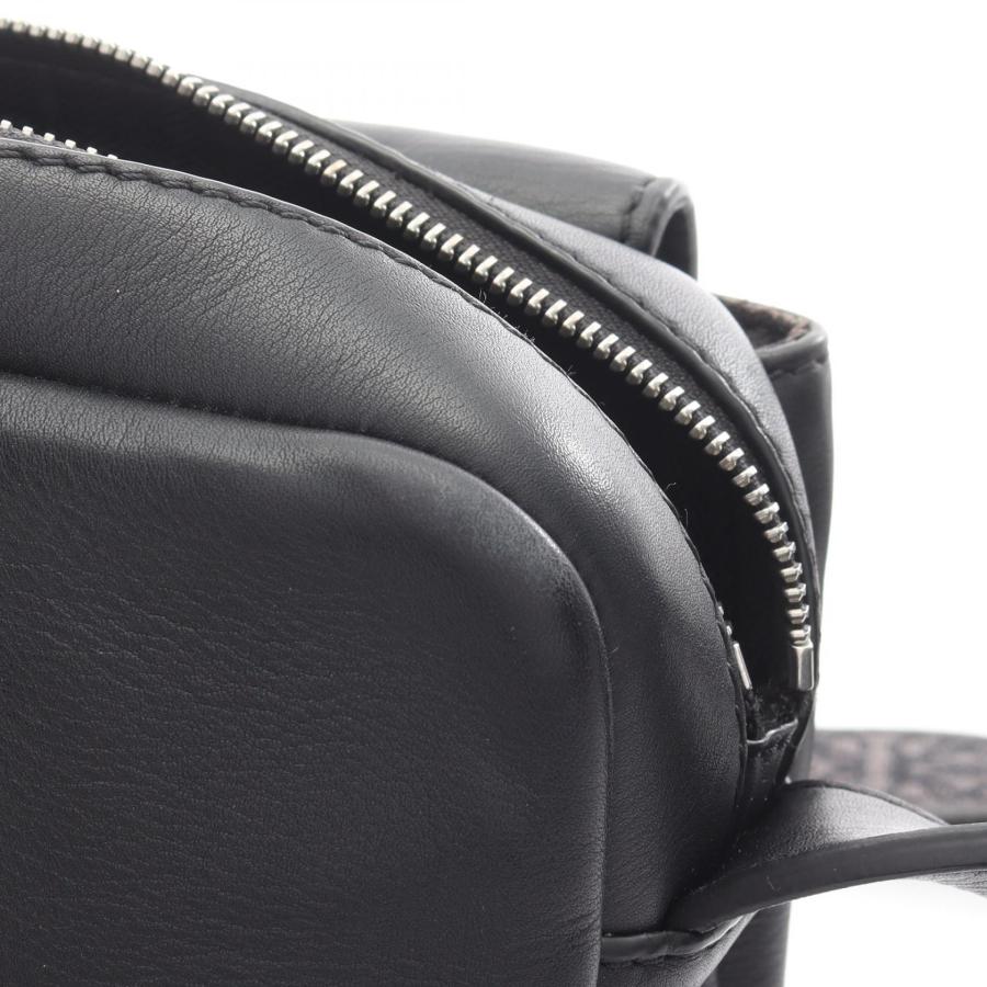 LOEWE（ロエベ） ミリタリー メッセンジャーバッグ XS ブランドオフ