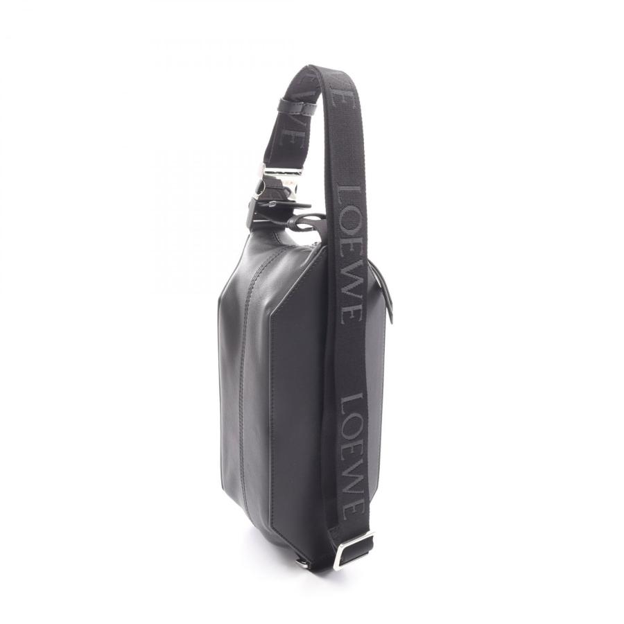 美品✨ LOEWE ショルダーバッグ コンバーチブル スリング ウエストバッグ LOEWE（ロエベ） ボディバッグ convertible sling コンバーチブル