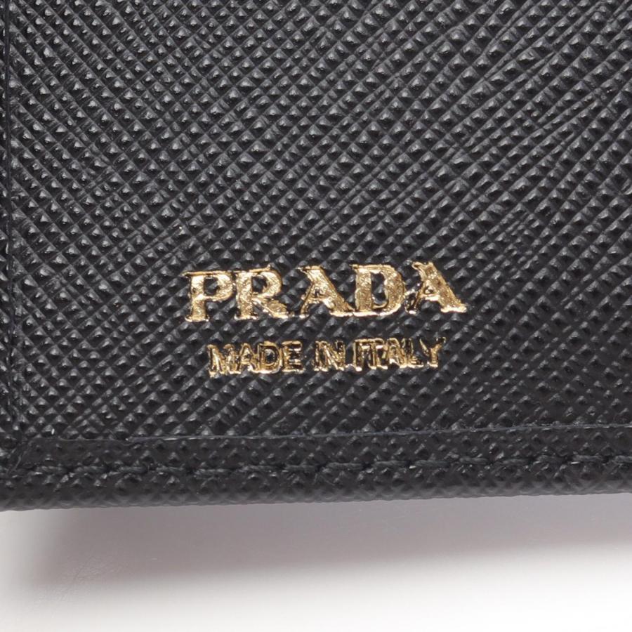 PRADA（プラダ） SAFFIANO TRIANG ブランドオフ サフィアーノレザー 二