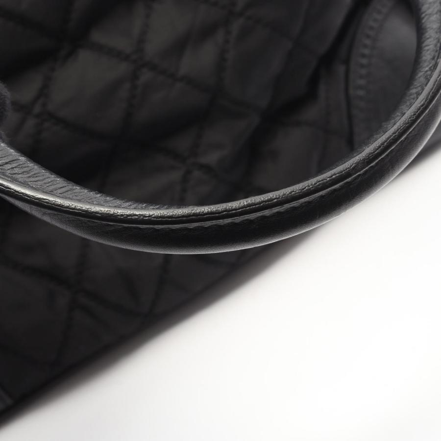 ほぼ新品CHANEL　パリ·ニューヨークライン　トートバッグ CHANEL（シャネル） 爆買 パリニューヨークライン ブランドオフ