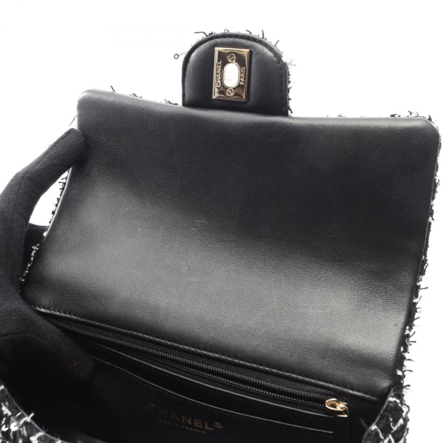 CHANEL（シャネル） マトラッセ トップハンドル ミニ フラップ