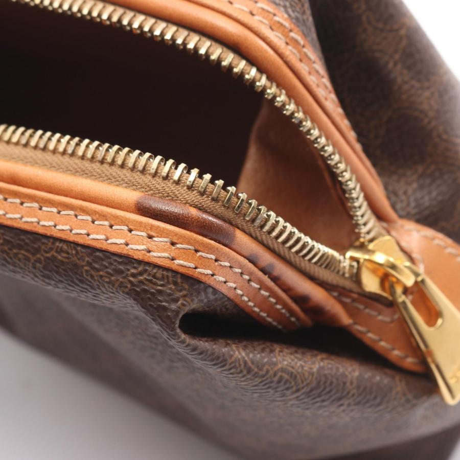 CELINE（セリーヌ） マカダム ブランドオフ レザー ポーチ