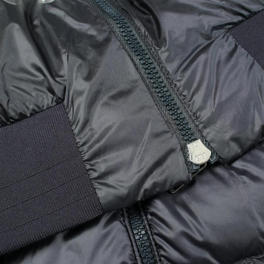 MONCLER（モンクレール） ROBERT ブランドオフ ナイロン ダウン