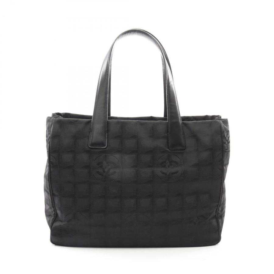 CHANEL（シャネル） ニュートラベルラインMM ブランドオフ レザー