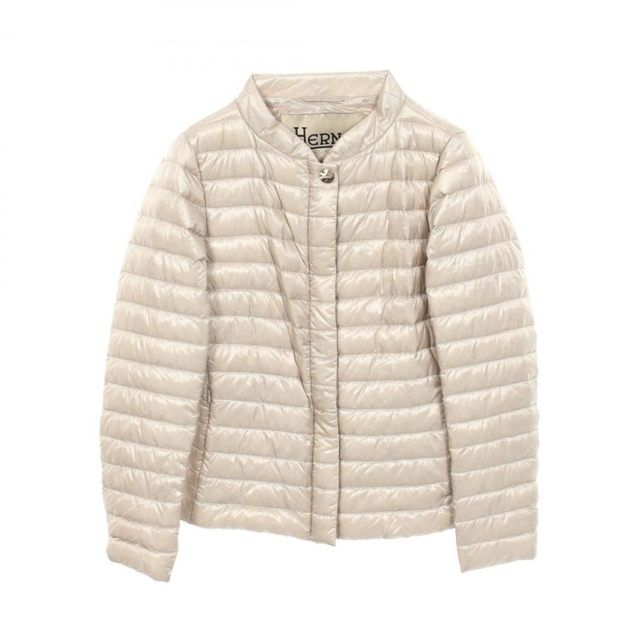 【極美品】22AW HERNO ヘルノ ブランドロゴ ボタンダウン ブルゾン44 極美品】22AW HERNO ヘルノ ブランドロゴ ボタンダウン ブルゾン44