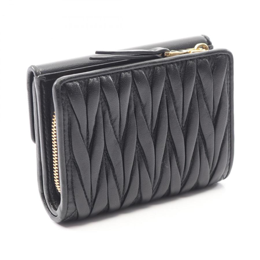 miumiu マテラッセ ナッパレザー 三つ折り財 miu miu（ミュウミュウ） ウォレット レディース ナッパレザー