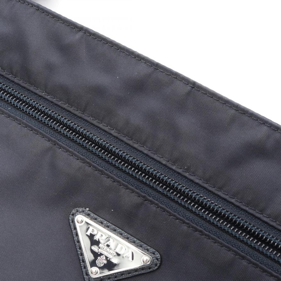 PRADA（プラダ） トライアングルロゴ ブランドオフ ナイロン