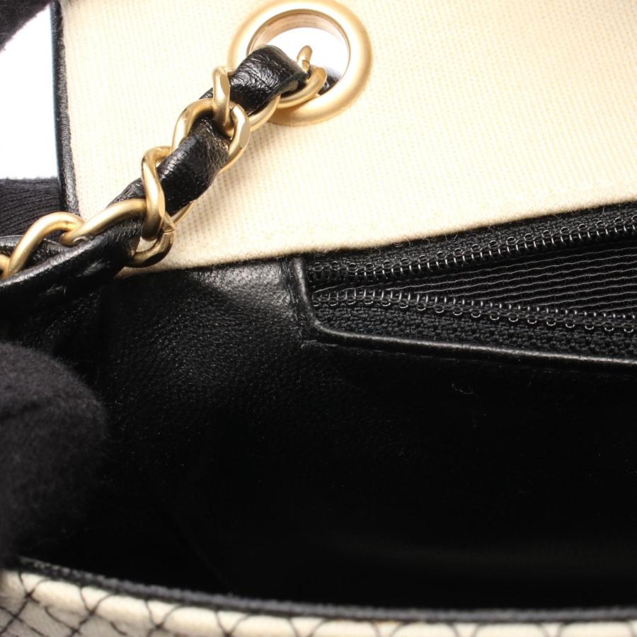 CHANEL（シャネル） イーストウエスト マイクロキルティング ブランド 