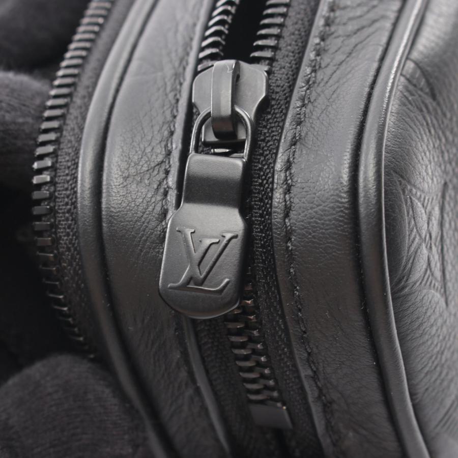 LOUIS VUITTON（ルイ・ヴィトン） アルファ ウェアラブルウォレット NV