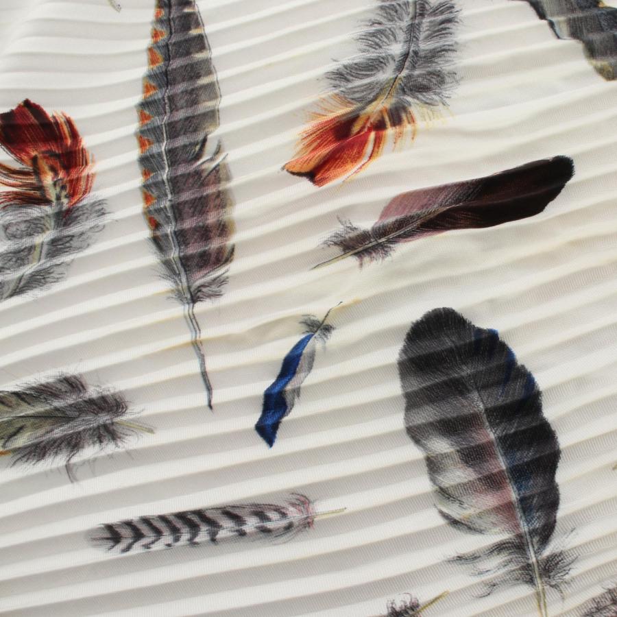 HERMES（エルメス） カレプリセ PLUMES ブランドオフ シルク スカーフ