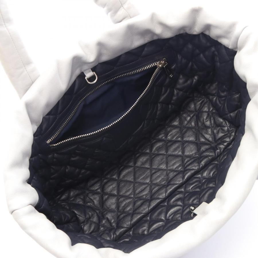 CHANEL（シャネル） コココクーンGM リバーシブル ブランドオフ レザー