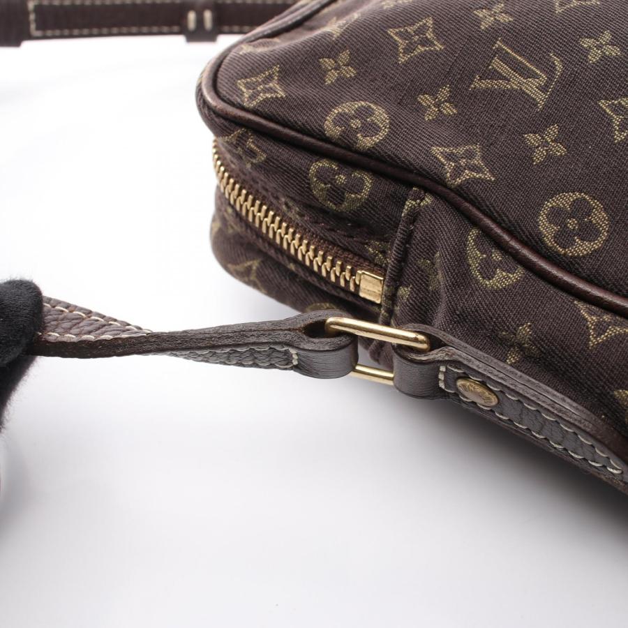 LOUIS VUITTON（ルイ・ヴィトン） ポシェット ダヌーブ モノグラム