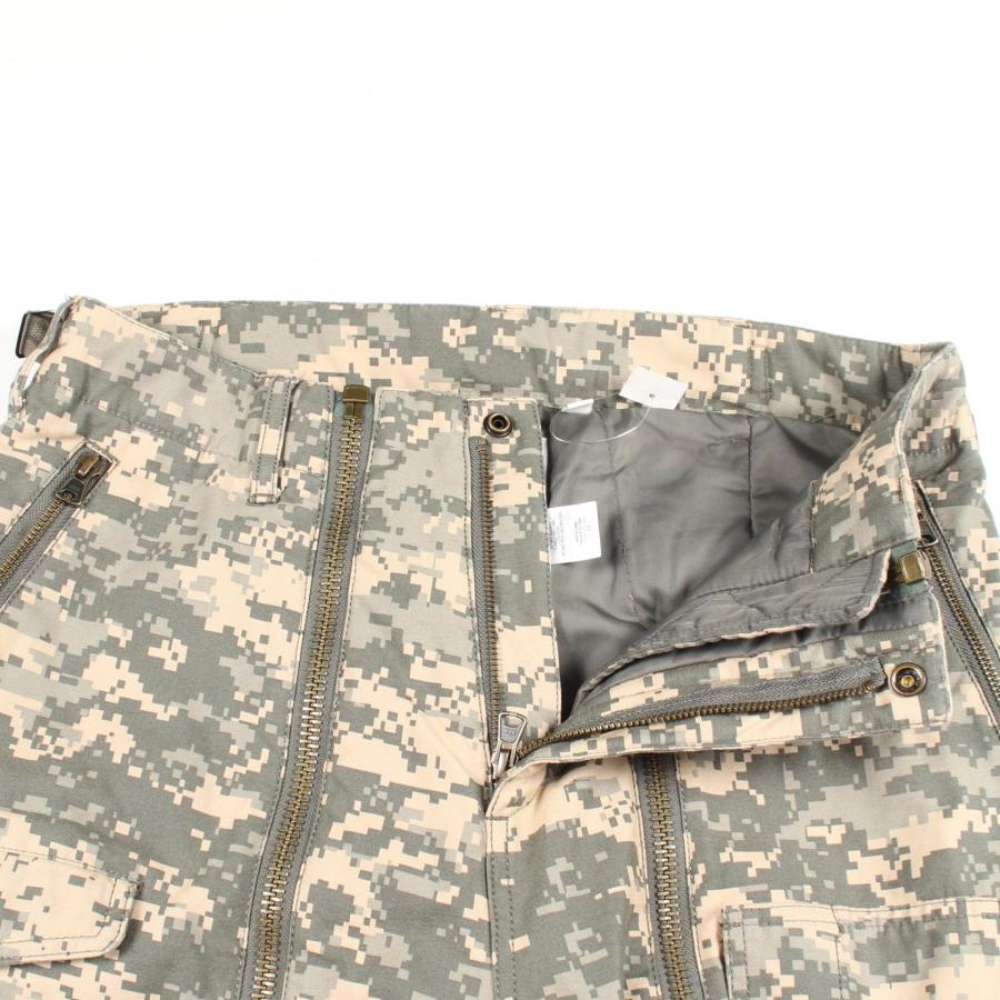 シュプリーム Supreme Supreme × ALPHA 23AW Cotton Twill Flight Pant カモフラージュ カーゴパンツ 衣料品 ボトムス コットン メンズ グリーン系 / グレー系 / ベージュ系 【中古】 Supreme（シュプリーム） × ALPHA 23AW Cotton Twill Flight Pant