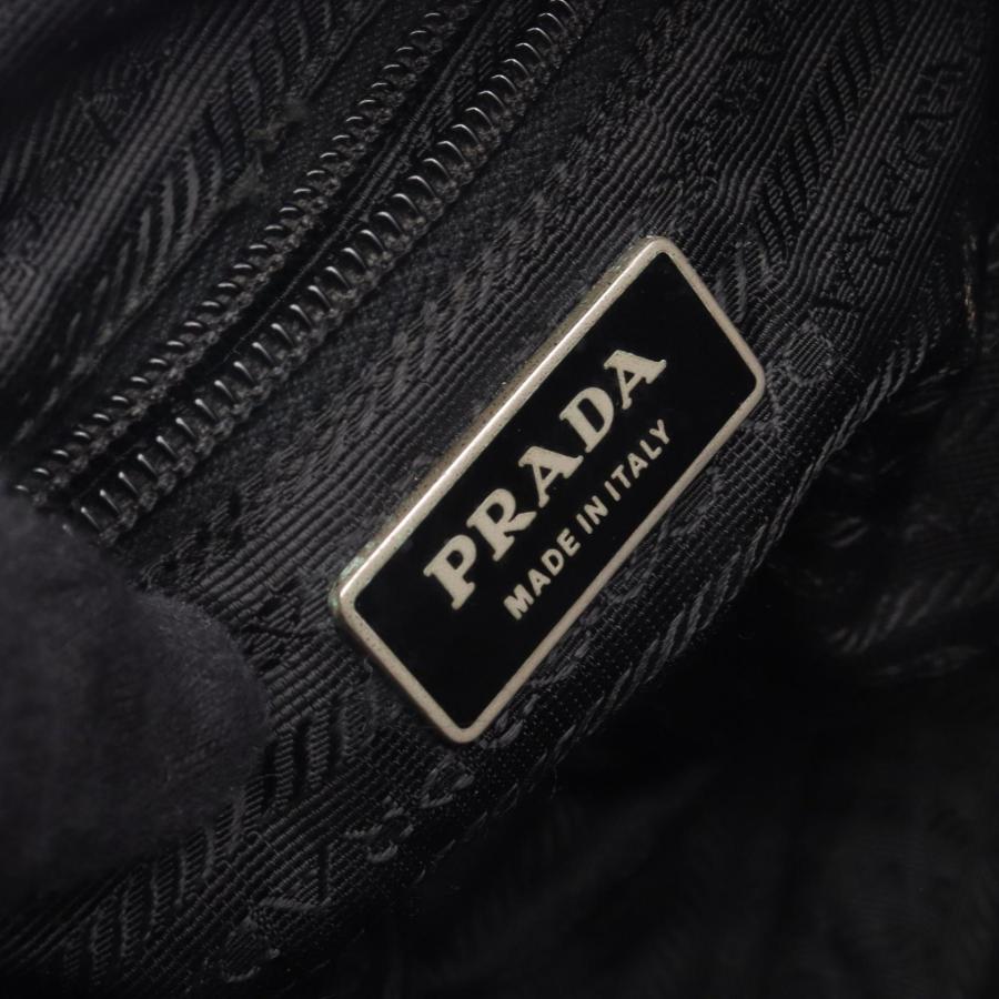 PRADA（プラダ） トライアングルロゴ ブランドオフ ナイロン